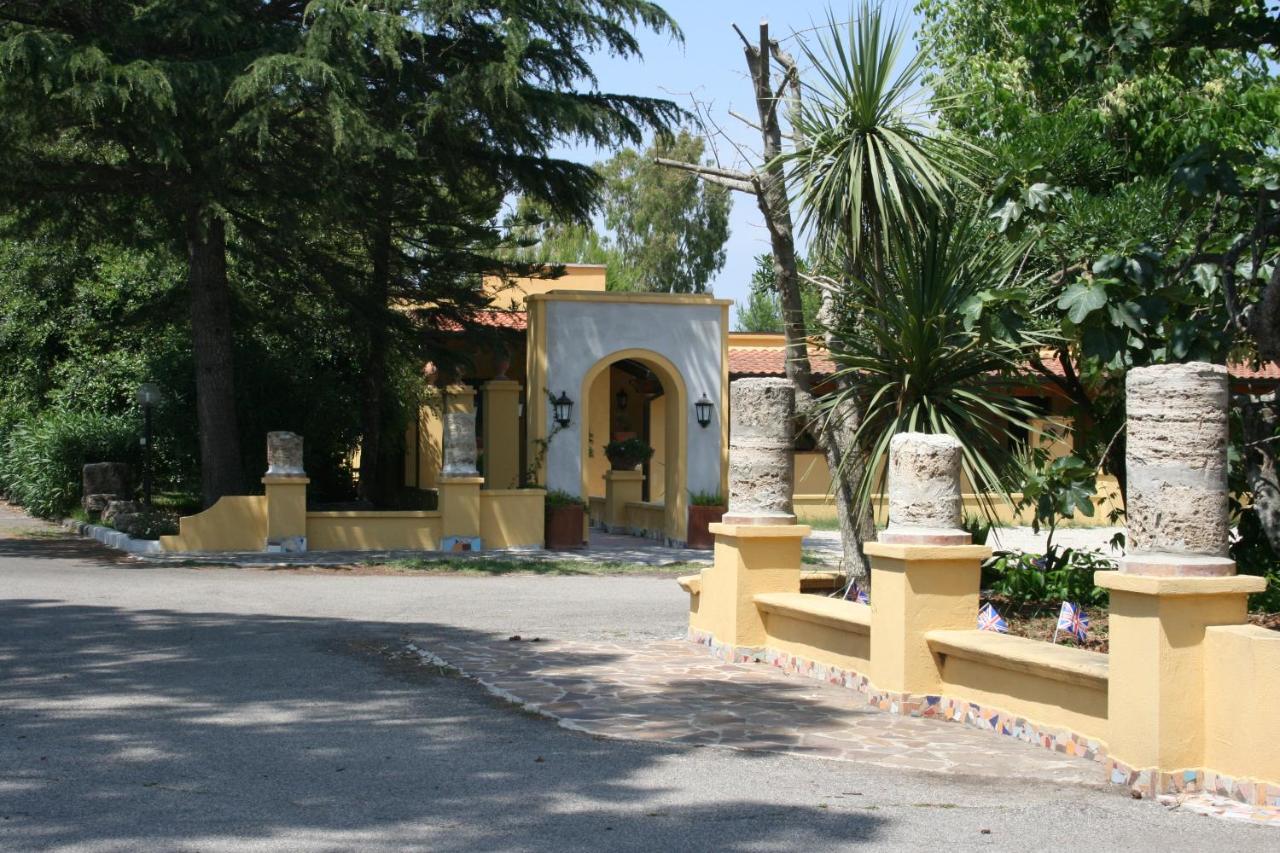 Hotel Villa Rita Paestum Esterno foto